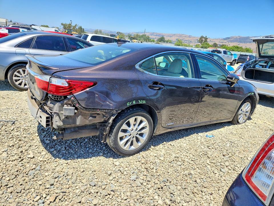 2013 Lexus ES VIN JTHBW1GG0D2021228 COPART salvage auction — FRONT END, Ca - Salvage Certificate, sold $2,750 on 2026-07-16 (photo 3)