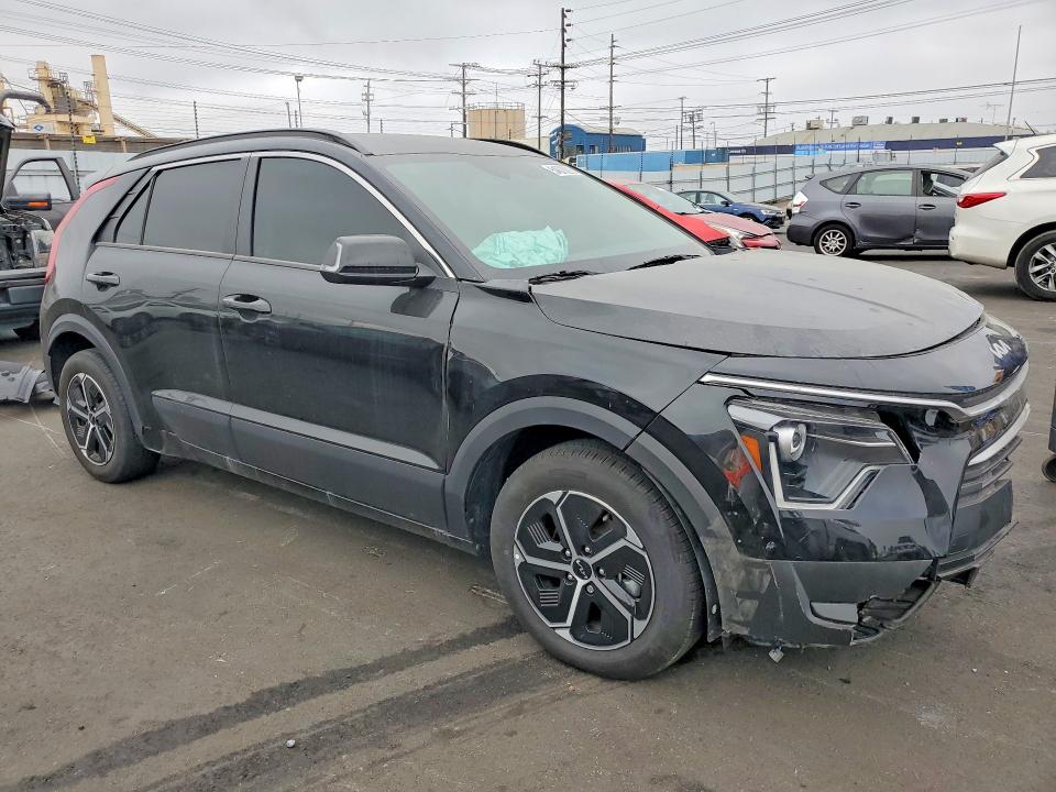 2025 Kia Niro VIN KNDCR3LE7S5219555 COPART salvage auction — FRONT END, In - Cert Of Title-Salvage Title, sold $5,300 on 2026-07-15 (photo 4)