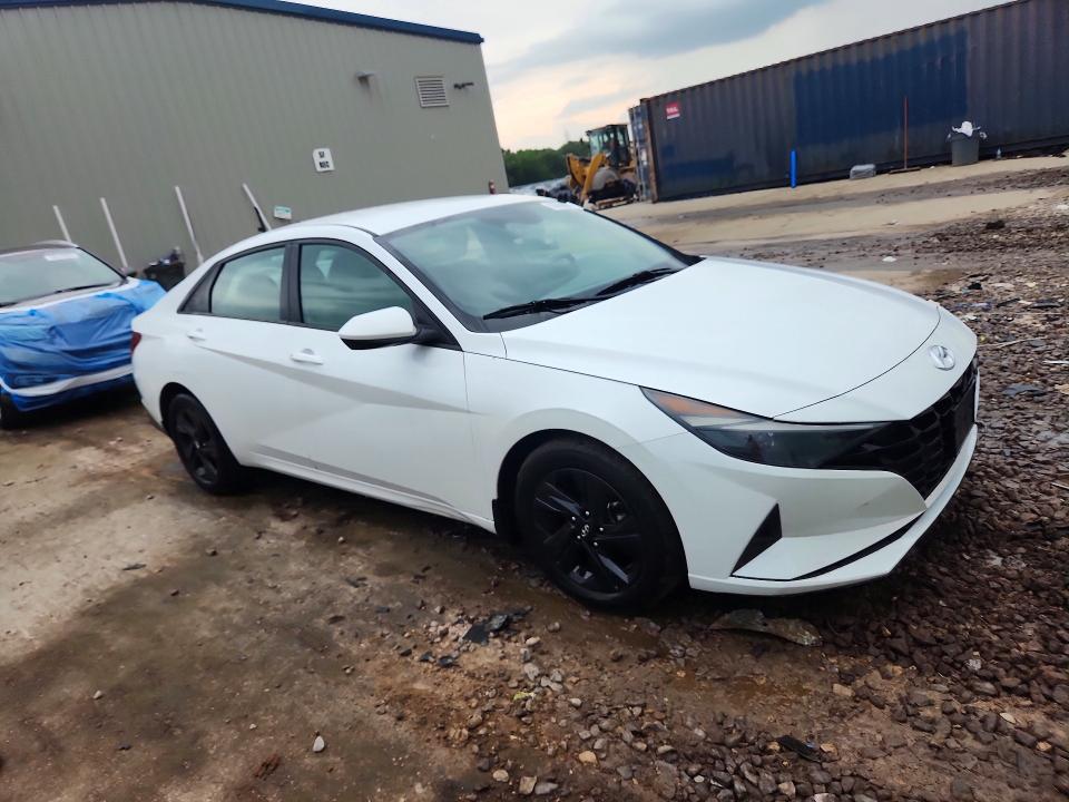 2022 Hyundai Elantra VIN 5NPLM4AG7NH061456 COPART salvage auction — HAIL, Wi - Junked Vehicle Bill Of Sale, sold $3,500 on 2026-07-06 (photo 4)