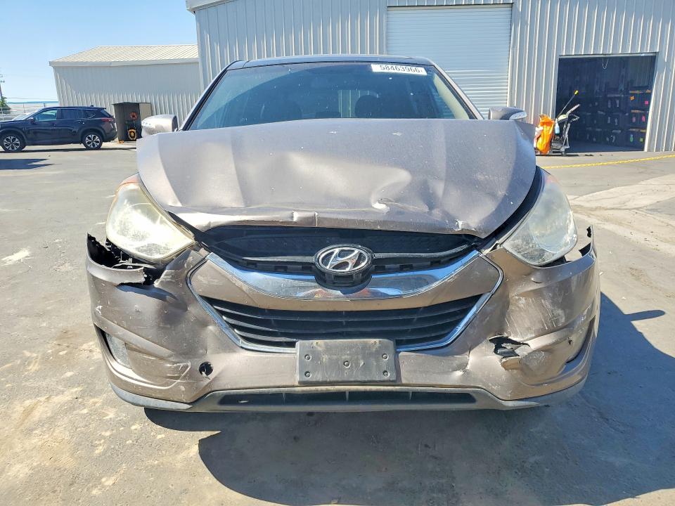 2013 Hyundai VIN KM8JU3AC7DU695705 COPART salvage auction — FRONT END, Ca - Salvage Certificate, sold $1,800 on 2026-07-16 (photo 5)