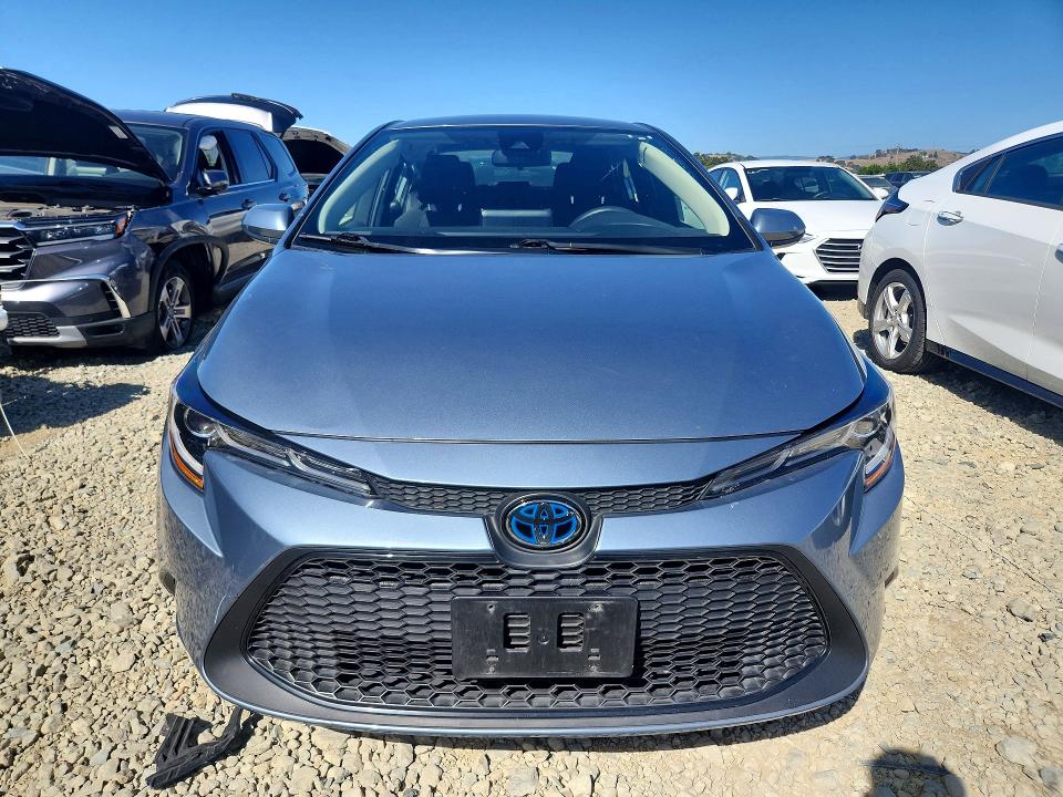 2022 Toyota Corolla VIN JTDEAMDE3NJ059450 COPART salvage auction — SIDE, Ca - Salvage Certificate, sold $5,300 on 2026-07-07 (photo 5)