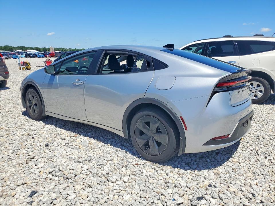 2026 Toyota Prius VIN JTDACAAU3T3072798 COPART salvage auction — SIDE, MI - CERT OF TITLE-SALVAGE VEHICLE, sold $10,100 on 2026-07-09 (photo 2)