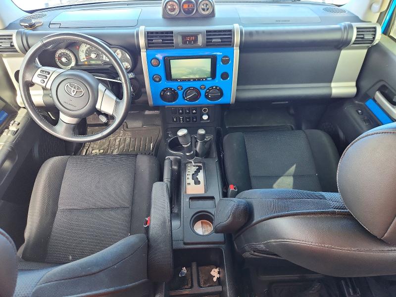 2007 Toyota Fj cruiser VIN JTEBU11F370042108 COPART salvage auction — FRONT END, TX - SALVAGE VEHICLE TITLE (P), sold $7,100 on 2026-07-10 (photo 8)