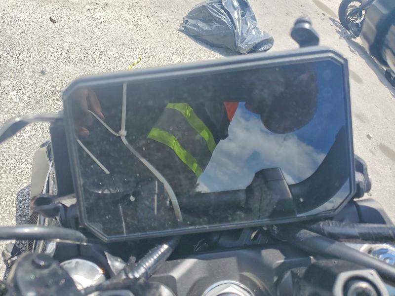 2025 Yamaha Mt09 VIN JYARN94E3SA002241 COPART salvage auction — ALL OVER, Fl - Certificate Of Destruction, sold $1,100 on 2026-07-14 (photo 7)