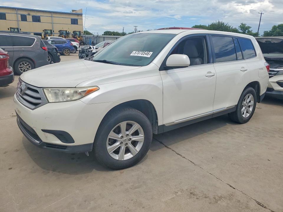2011 Toyota Highlander VIN 5TDZA3EH7BS009475 COPART salvage auction — FRONT END, Tx - Certificate Of Title (P), sold $3,150 on 2026-07-30 (photo 1)