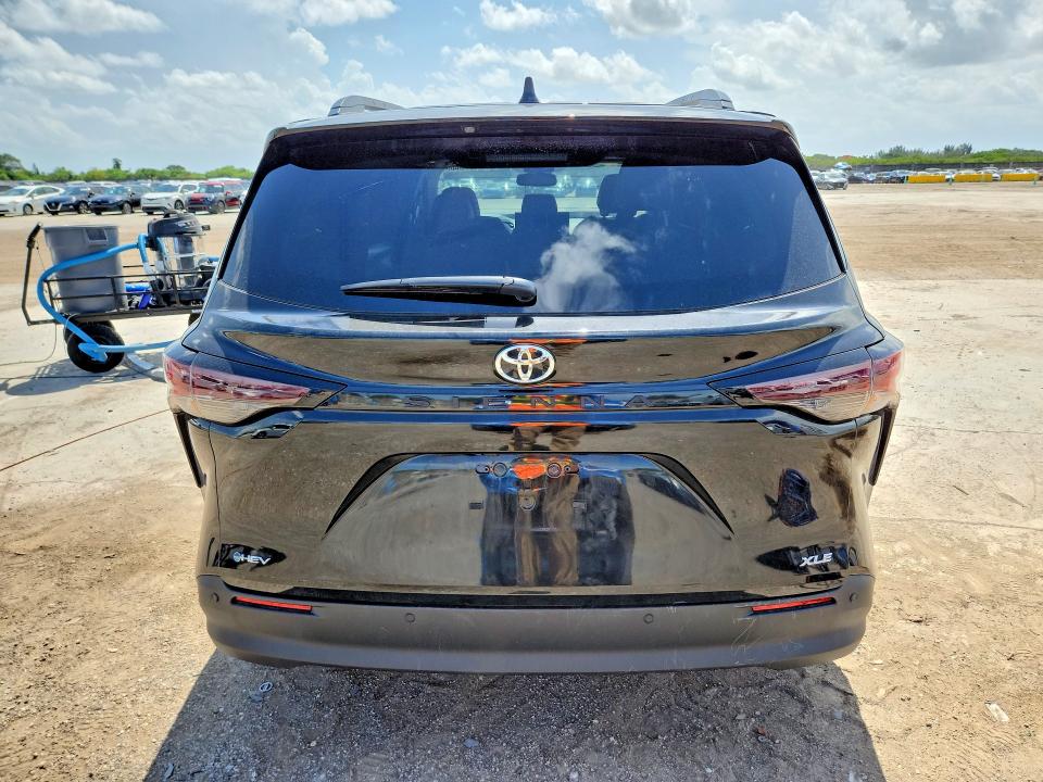 2026 Toyota Sienna VIN 5TDYRKEC8TS296300 COPART salvage auction — FRONT END, VA - CERTIFICATE OF TITLE, sold $19,500 on 2026-07-15 (photo 6)