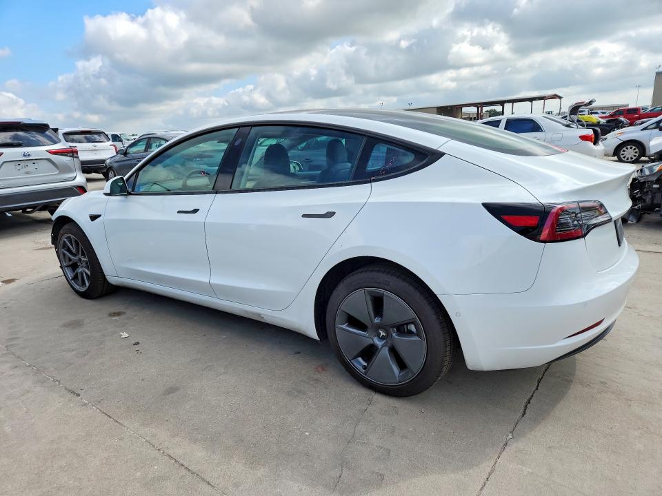 2022 Tesla Model 3 VIN 5YJ3E1EB1NF152439 COPART salvage auction — FRONT END, TX - SALVAGE VEHICLE TITLE, sold $11,300 on 2026-07-06 (photo 2)