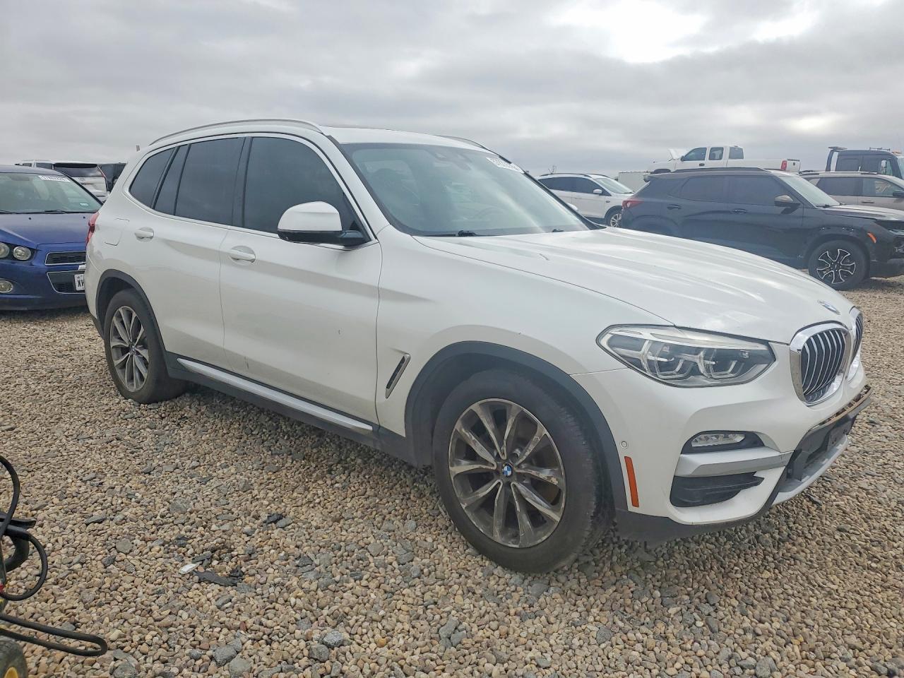 2019 BMW X3 VIN 5UXTR7C5XKLR48389 COPART salvage auction — Front End, TX - CERTIFICATE OF TITLE, sold $7,200 on 2026-06-30 (photo 4)