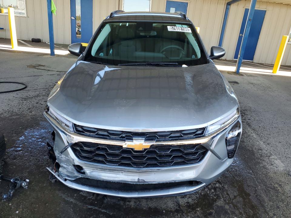 2026 Chevrolet Trax VIN KL77LHEP5TC189500 COPART salvage auction — FRONT END, CA - NON-REPAIRABLE VEHICLE CERT, sold $3,500 on 2026-07-20 (photo 5)