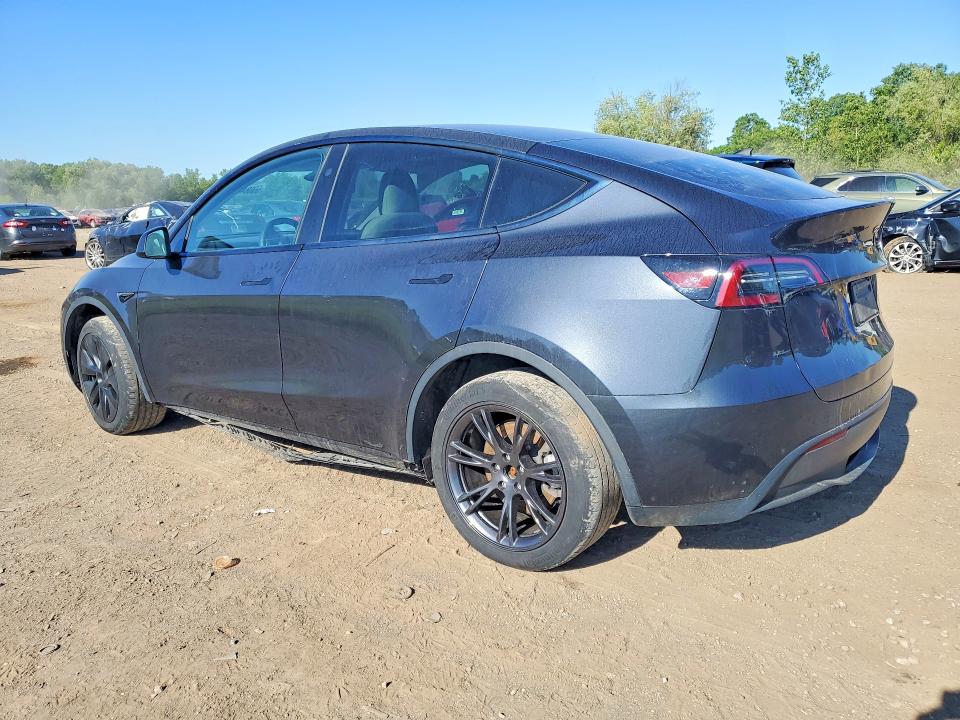 2025 Tesla VIN 7SAYGDEE0SF216612 COPART salvage auction — UNDERCARRIAGE, Oh - Cert Of Title-Salvage, sold $2,600 on 2026-07-16 (photo 2)