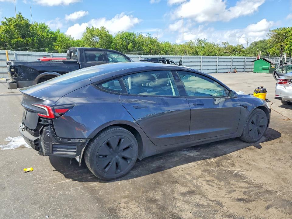 2024 Tesla Model 3 VIN 5YJ3E1EA5RF870296 COPART salvage auction — SIDE, FL - CERT OF TITLE SLVG REBUILDABLE, sold $6,900 on 2026-07-22 (photo 3)