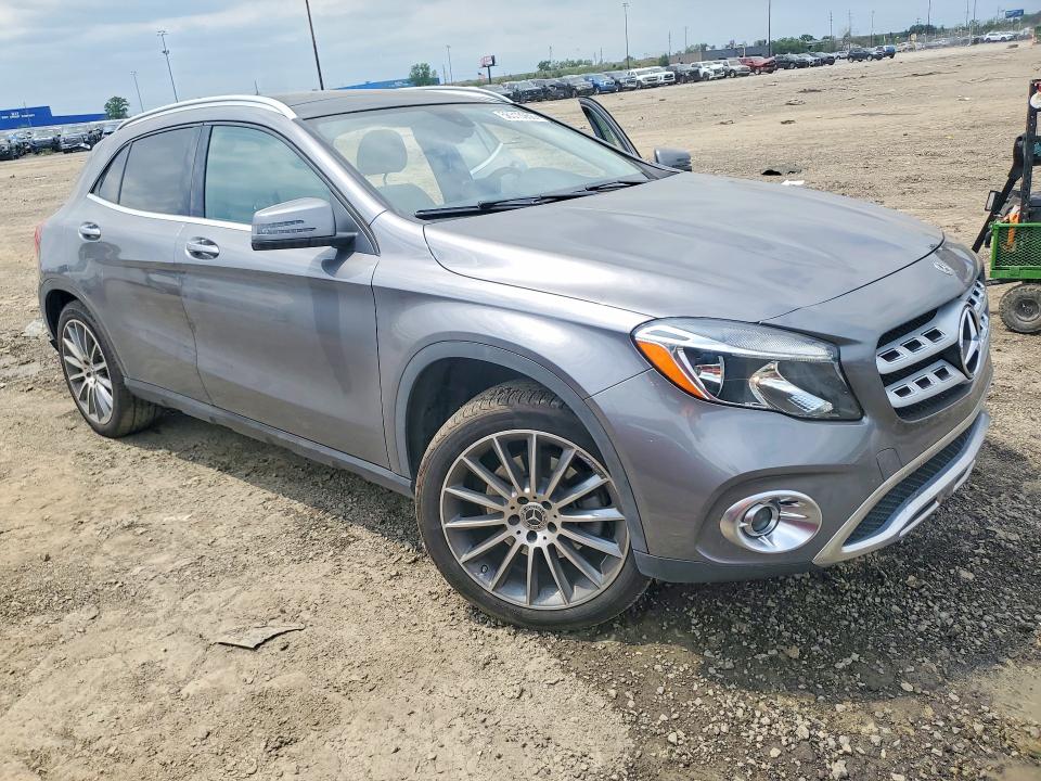 2018 Mercedes-benz VIN WDCTG4GB5JJ483918 COPART salvage auction — REAR END, Mi - Certificate Of Title, sold $4,150 on 2026-07-28 (photo 4)