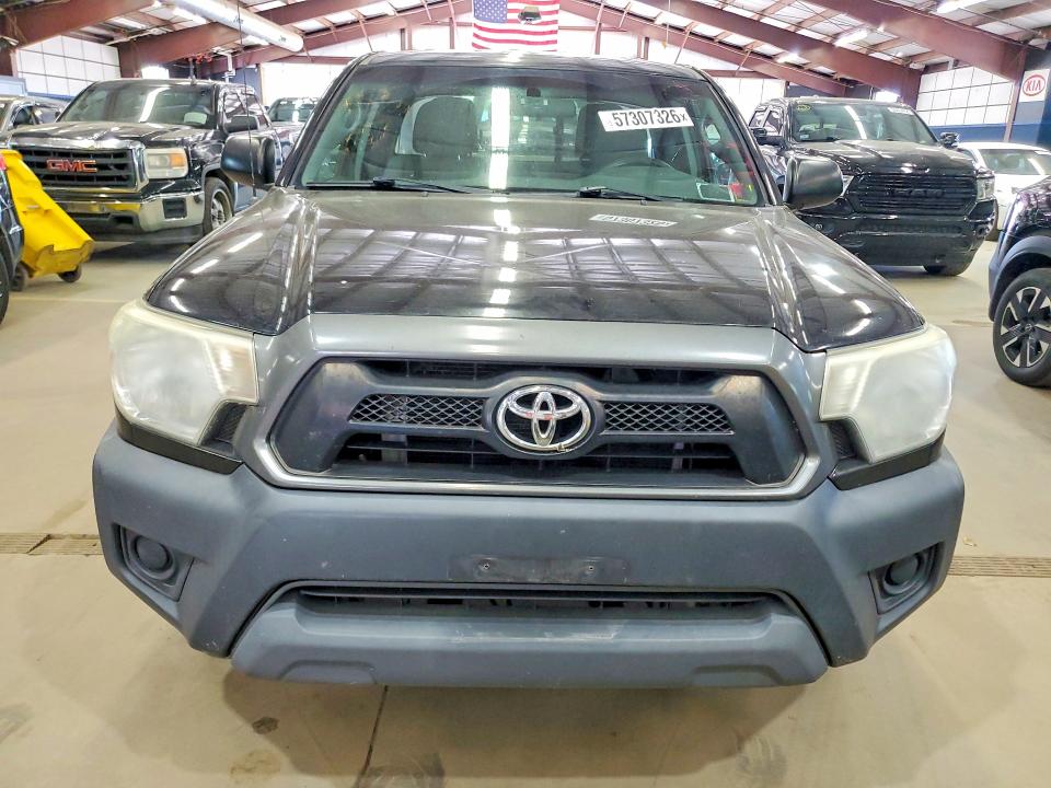 2014 Toyota Tacoma VIN 5TFTX4CN4EX039289 COPART salvage auction — MINOR DENT/SCRATCHES, Ny - Certificate Of Title (P), sold $5,800 on 2026-07-02 (photo 5)