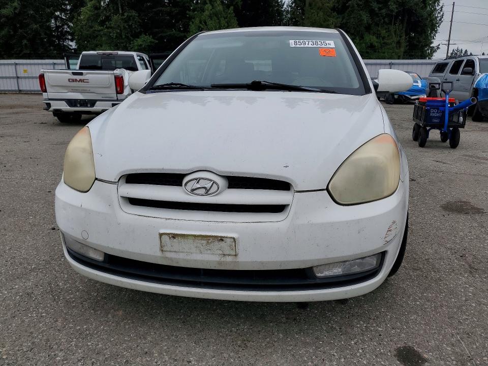 2009 Hyundai Accent VIN KMHCN36C29U134642 COPART salvage auction — MINOR DENT/SCRATCHES, Wa - Vehicle Cert Of Ownership-Titl, sold $275 on 2026-07-27 (photo 5)