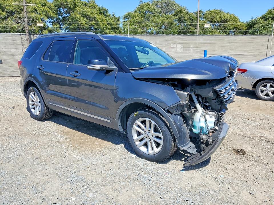 2017 Ford Explorer VIN 1FM5K7D83HGD04544 COPART salvage auction — FRONT END, Ca - Salvage Certificate, sold $1,450 on 2026-07-02 (photo 4)