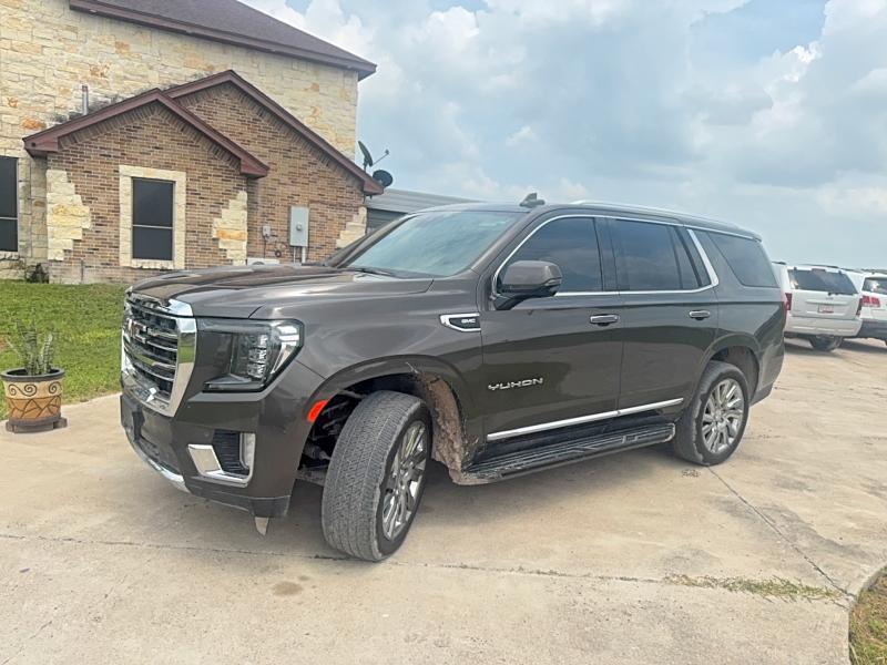 2021 Gmc Yukon VIN 1GKS1BKD6MR441493 COPART salvage auction — MINOR DENT/SCRATCHES, Tx - Certificate Of Title (P), sold $19,600 on 2026-07-29 (photo 2)