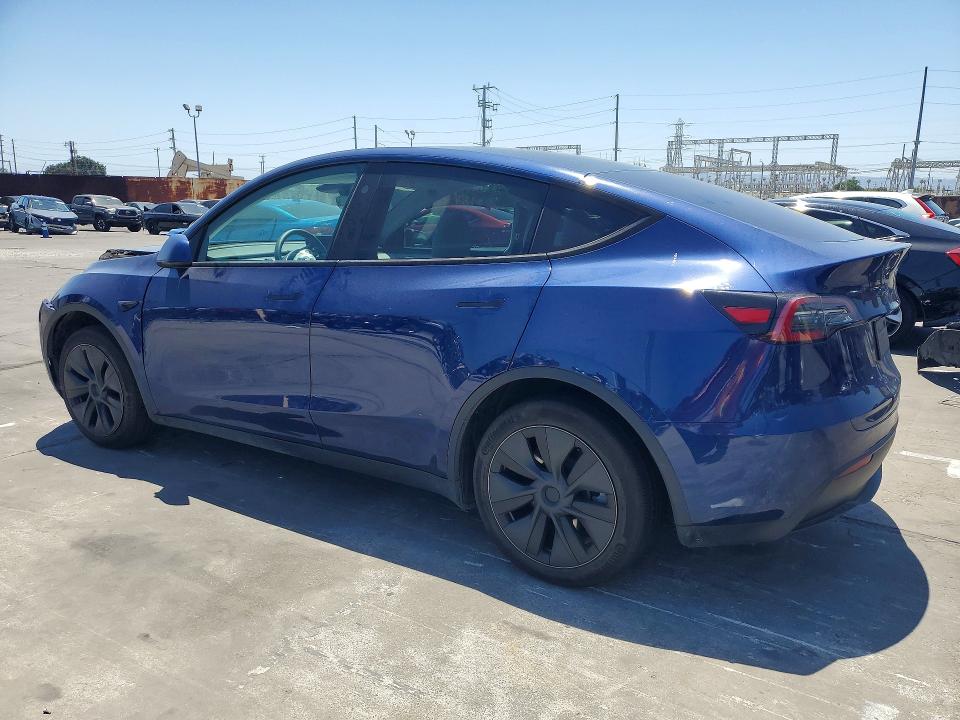 2024 Tesla Model y VIN 7SAYGDED8RF153681 COPART salvage auction — FRONT END, Salvage Title, sold $14,300 on 2026-07-22 (photo 2)