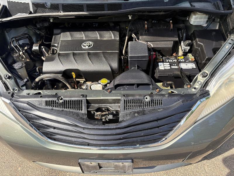 2012 Toyota Sienna VIN 5TDKK3DC8CS240357 COPART salvage auction — NORMAL WEAR, Me - Certificate Of Title (P), sold $1,950 on 2026-07-31 (photo 7)