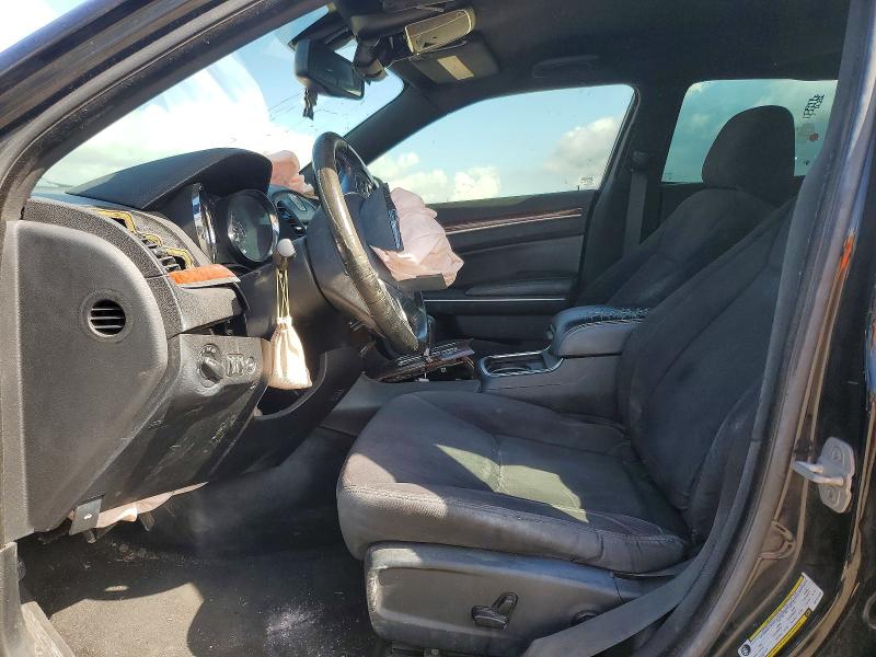 2012 Chrysler 300 VIN 2C3CCAAG0CH117149 COPART salvage auction — FRONT END, Tx - Salvage Vehicle Title, sold $425 on 2026-07-02 (photo 7)