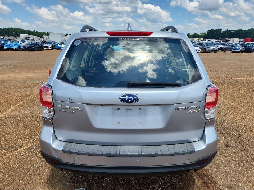 2017 Subaru Forester VIN JF2SJABC8HH492259 COPART salvage auction — FRAME DAMAGE, Tx - Certificate Of Title, sold $1,100 on 2026-07-13 (photo 6)