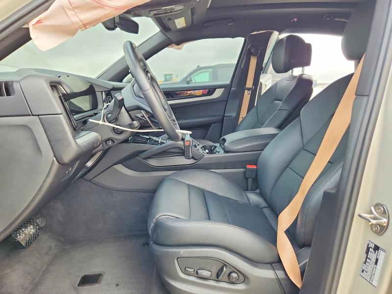 2025 Porsche Cayenne VIN WP1AA2AY7SDA02792 COPART salvage auction — REAR END, Tx - Salvage Vehicle Title, sold $48,750 on 2026-08-13 (photo 7)
