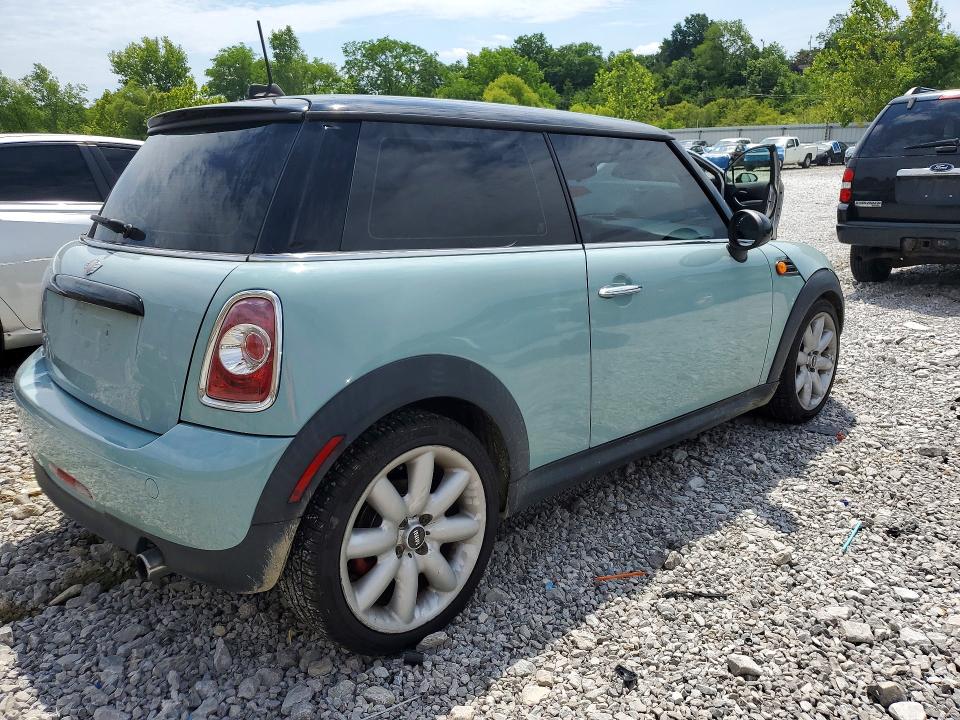 2013 Mini Cooper VIN WMWSU3C55DT545604 COPART salvage auction — MECHANICAL, Ky - Cert Of Title-Rebuilt Vehicle, sold $600 on 2026-08-14 (photo 3)