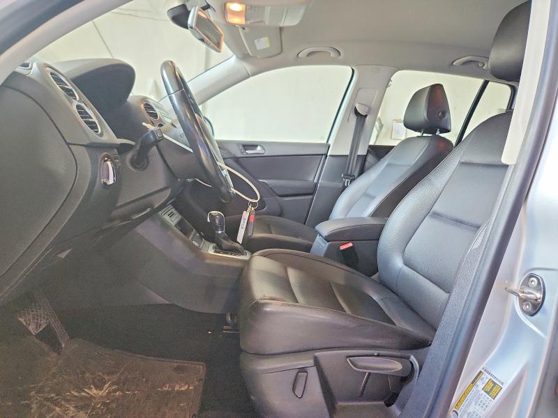 2016 Volkswagen Tiguan VIN WVGAV7AX3GW501946 COPART salvage auction — SIDE, Ky - Cert Of Title-Salvage, sold $1,450 on 2026-08-03 (photo 7)