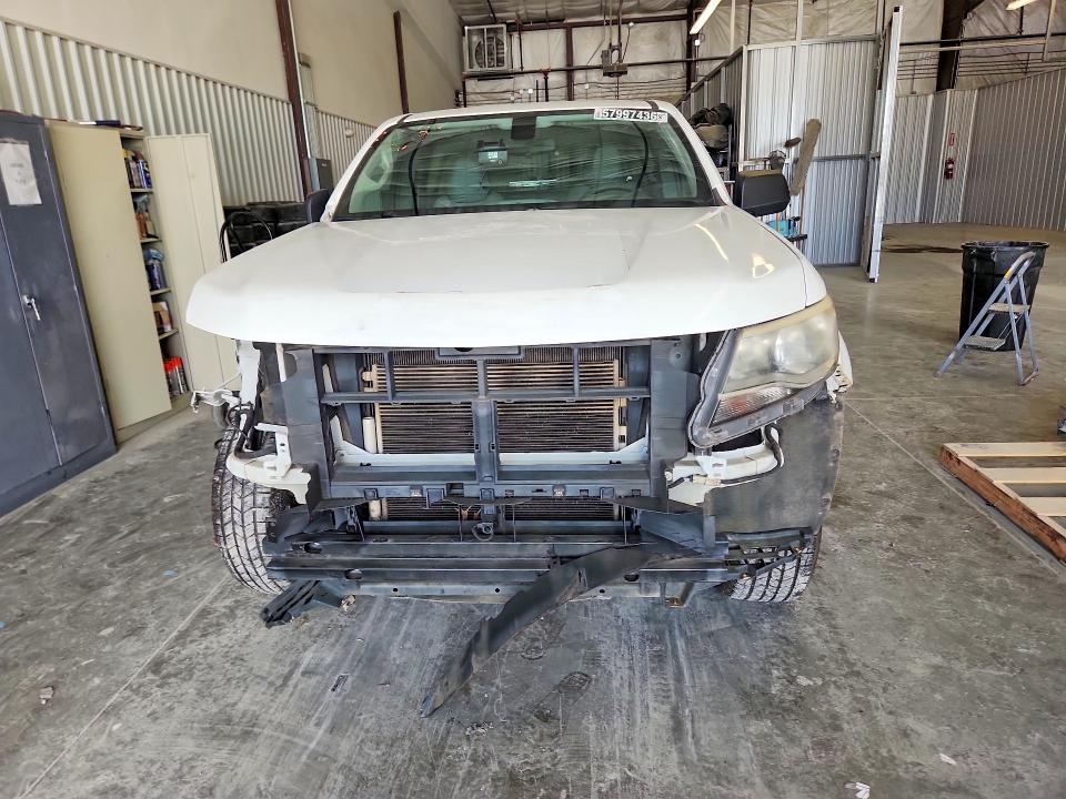2016 Chevrolet Colorado VIN 1GCHSBEA1G1300418 COPART salvage auction — FRONT END, Va - Dealer Only Clean Title, sold $2,450 on 2026-08-25 (photo 5)