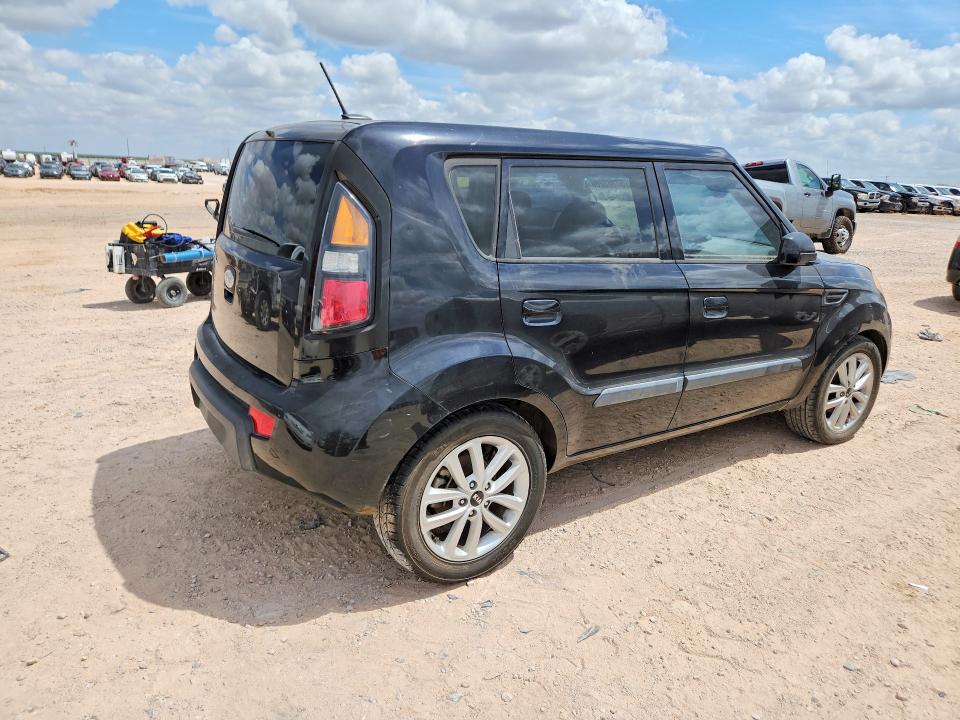 2010 Kia Soul VIN KNDJT2A25A7030515 COPART salvage auction — MINOR DENT/SCRATCHES, Tx - Certificate Of Title, sold $1,300 on 2026-07-22 (photo 3)