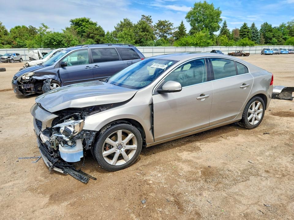2016 Volvo S60 VIN YV126MFK3G2395906 COPART salvage auction — FRONT END, Il - Salvage Certificate, sold $350 on 2026-08-04 (photo 1)