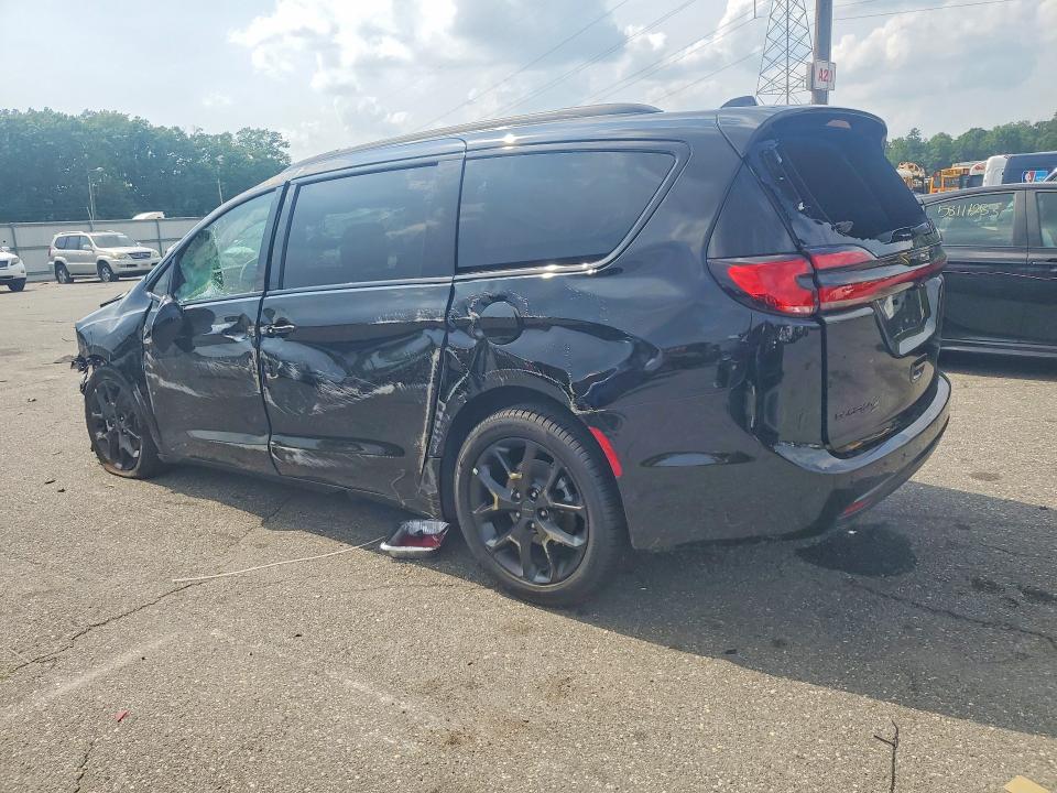 2027 Chrysler Pacifica VIN 2C4RC1GG6VR552901 COPART salvage auction — ALL OVER, Fl - Cert Of Title Slvg Rebuildable, sold $5,650 on 2026-07-04 (photo 2)
