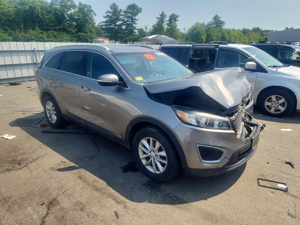 2016 Kia Sorento VIN 5XYPGDA52GG078585 COPART salvage auction — FRONT END, Salvage Title, sold $2,150 on 2026-07-14 (photo 4)