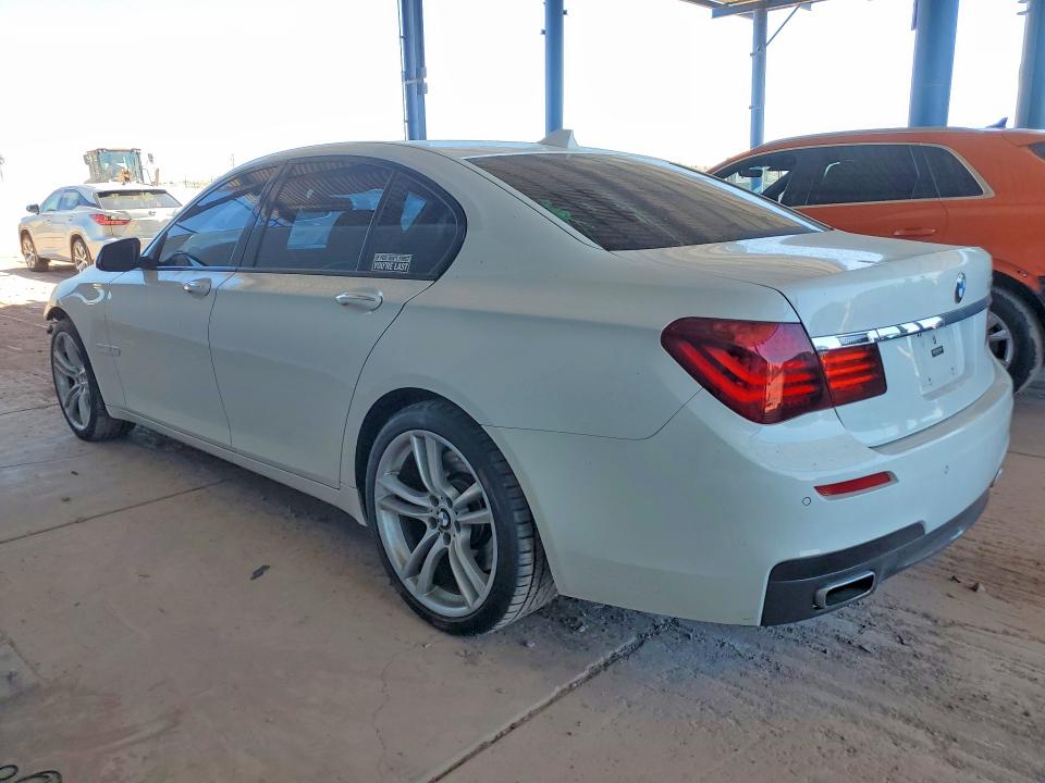2014 BMW 7er VIN WBAYA8C51ED825077 COPART salvage auction — FRONT END, Az - Cert Of Title - Salvage, sold $550 on 2026-07-21 (photo 2)