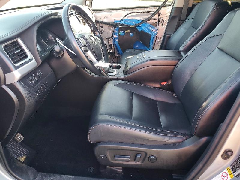 2017 Toyota VIN 5TDJZRFH8HS511346 COPART salvage auction — FRONT END, CA - SALVAGE CERTIFICATE, sold $7,400 on 2026-07-27 (photo 7)