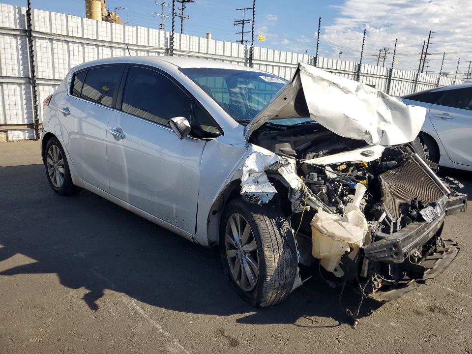 2015 Kia Forte VIN KNAFX5A88F5339752 COPART salvage auction — FRONT END, CA - SALVAGE CERTIFICATE, sold $400 on 2026-07-27 (photo 4)