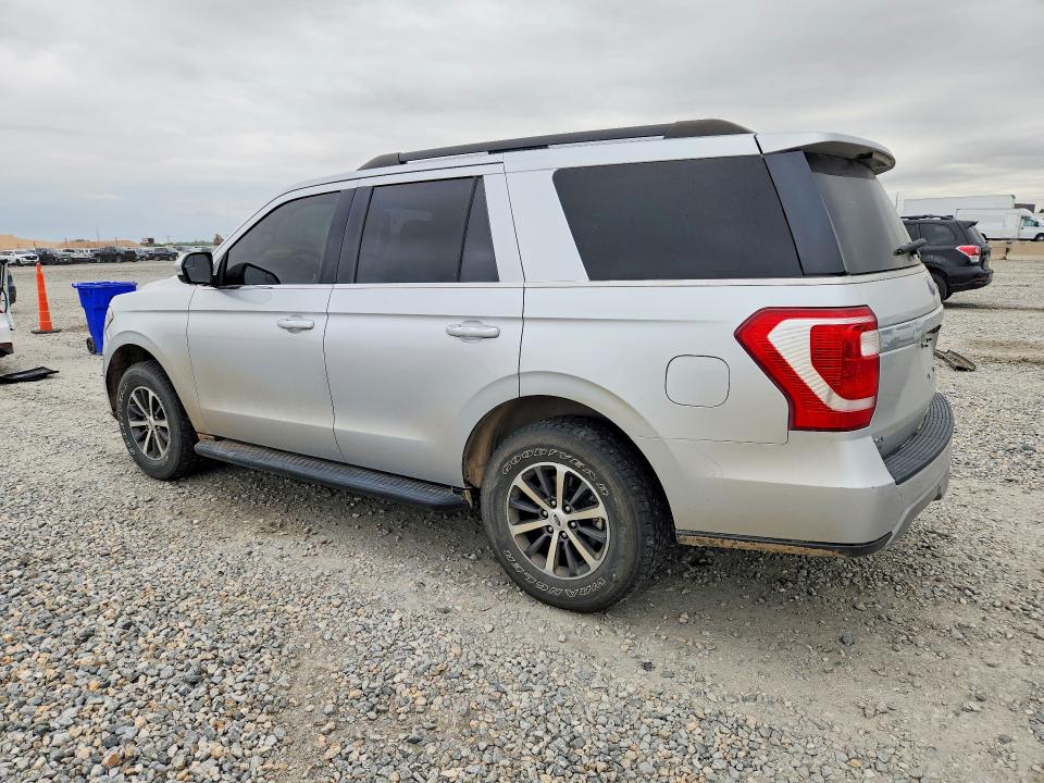 2019 Ford Expedition VIN 1FMJU1JT6KEA36977 COPART salvage auction — HAIL, CO - SALVAGE TITLE, sold $13,000 on 2026-07-02 (photo 2)