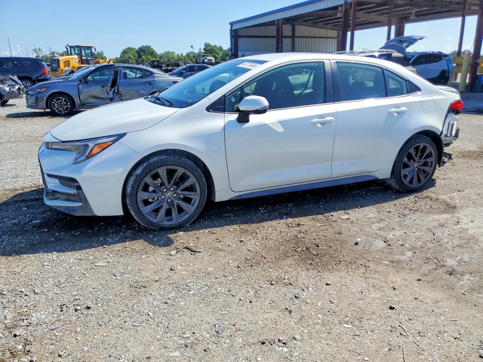 2026 Toyota Corolla VIN JTDBCMFE0T3127585 COPART salvage auction — REAR END, Fl - Cert Of Title Slvg Rebuildable, sold $6,200 on 2026-07-31 (photo 1)