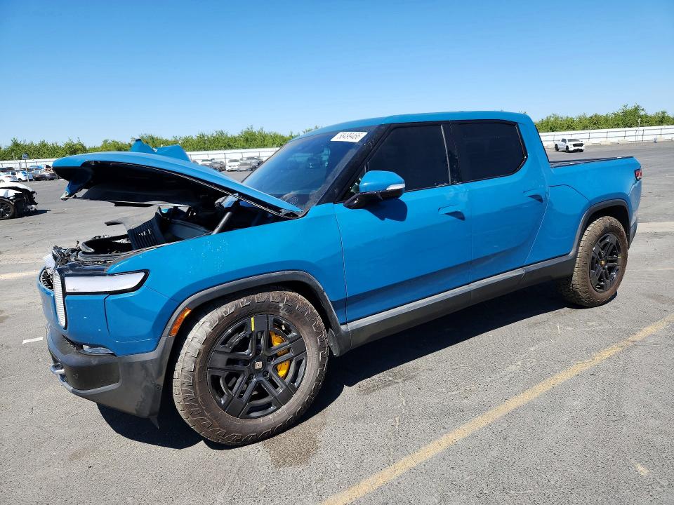 2022 Rivian R1t VIN 7FCTGAAAXNN003966 — COPART salvage auction photo