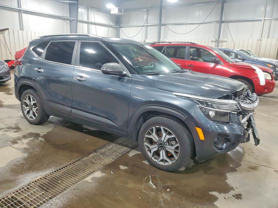 2021 Kia Seltos VIN KNDERCAA1M7121833 COPART salvage auction — FRONT END, Mo - Salvage Certificate Of Title, sold $4,450 on 2026-07-09 (photo 4)