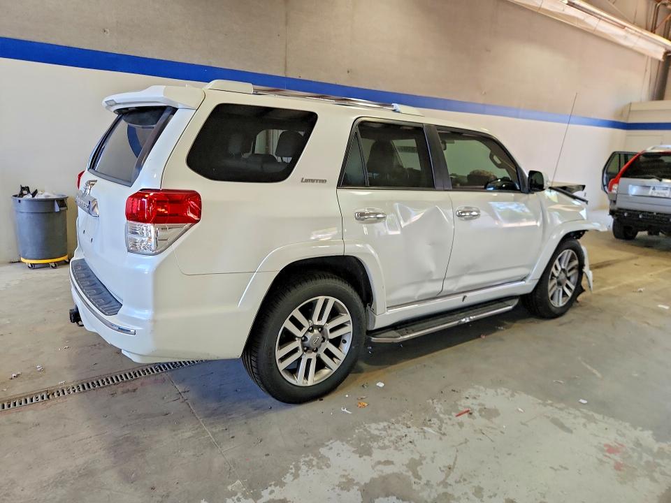 2013 Toyota VIN JTEZU5JR7D5064403 COPART salvage auction — FRONT END, VA - CERT OF TITLE - SALVAGE, sold $6,900 on 2026-07-02 (photo 3)