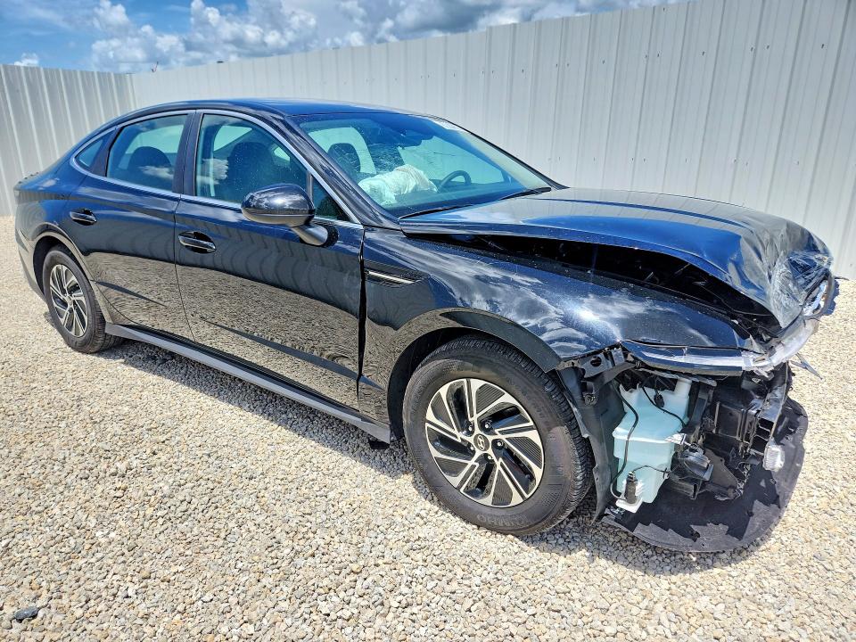 2026 Hyundai Sonata hybrid VIN KMHL24JJ6TA157922 COPART salvage auction — FRONT END, Fl - Cert Of Title Slvg Rebuildable, sold $7,000 on 2026-07-06 (photo 4)