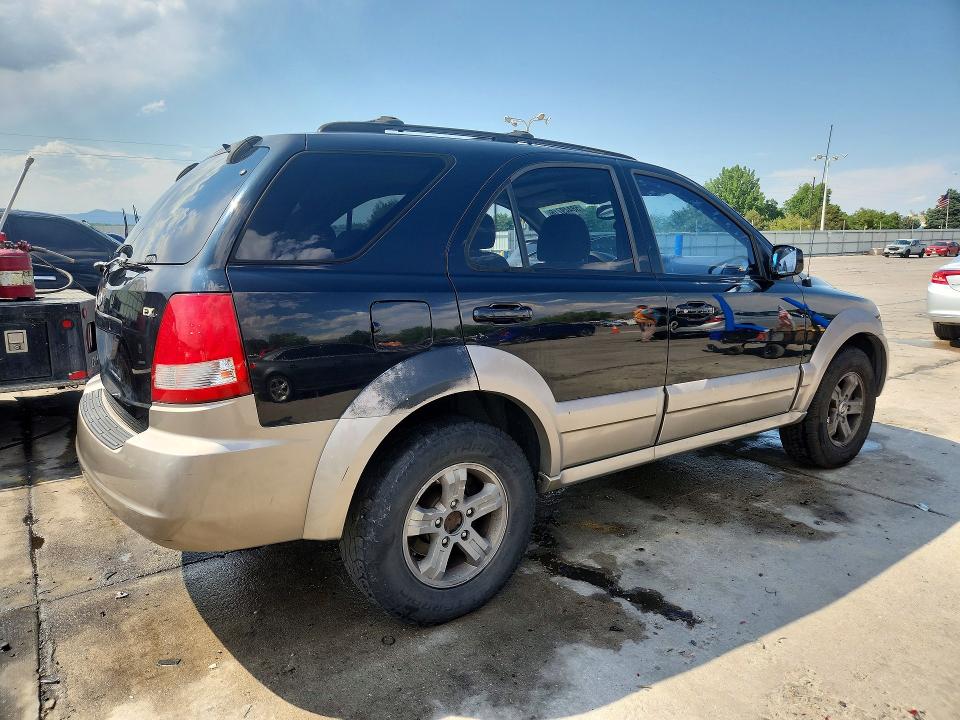 2004 Kia Sorento VIN KNDJC733145267666 COPART salvage auction — SIDE, CO - PUBLIC - SALVAGE TITLE, sold $325 on 2026-07-22 (photo 3)