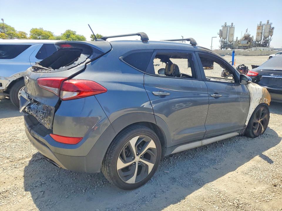 2017 Hyundai Tucson VIN KM8J33A20HU387744 COPART salvage auction — BURN, CA - NON-REPAIRABLE VEHICLE CERT, sold $175 on 2026-07-10 (photo 3)