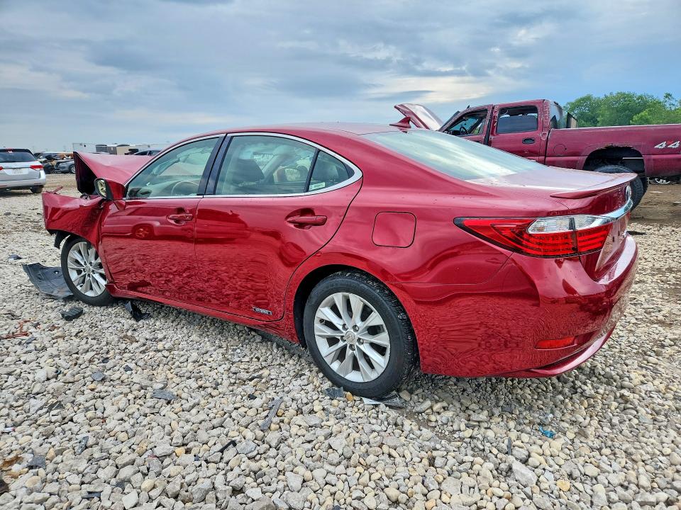 2013 Lexus ES VIN JTHBW1GG4D2028375 COPART salvage auction — FRONT END, IL - SALVAGE CERTIFICATE, sold $775 on 2026-07-10 (photo 2)