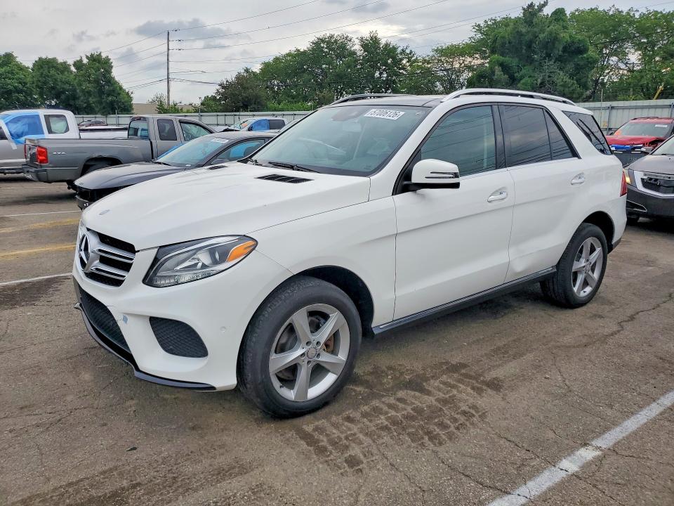 2016 Mercedes-benz VIN 4JGDA5HB0GA626763 COPART salvage auction — SIDE, In - Certificate Of Title (P), sold $8,200 on 2026-07-29 (photo 1)