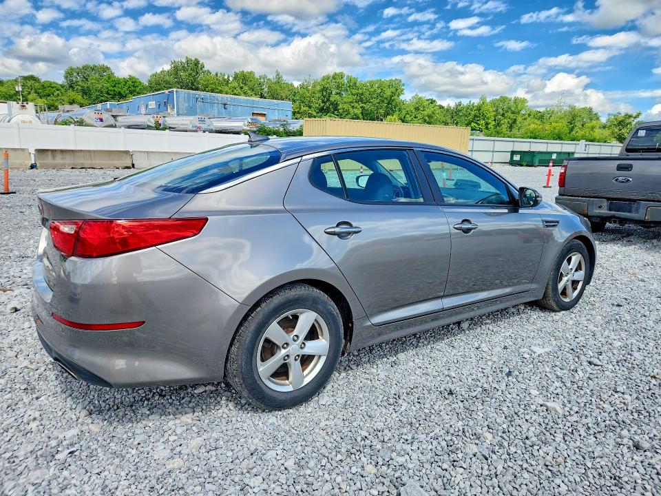 2015 Kia Optima VIN 5XXGM4A74FG491492 COPART salvage auction — MINOR DENT/SCRATCHES, Oh - Certificate Of Title, sold $850 on 2026-07-10 (photo 3)