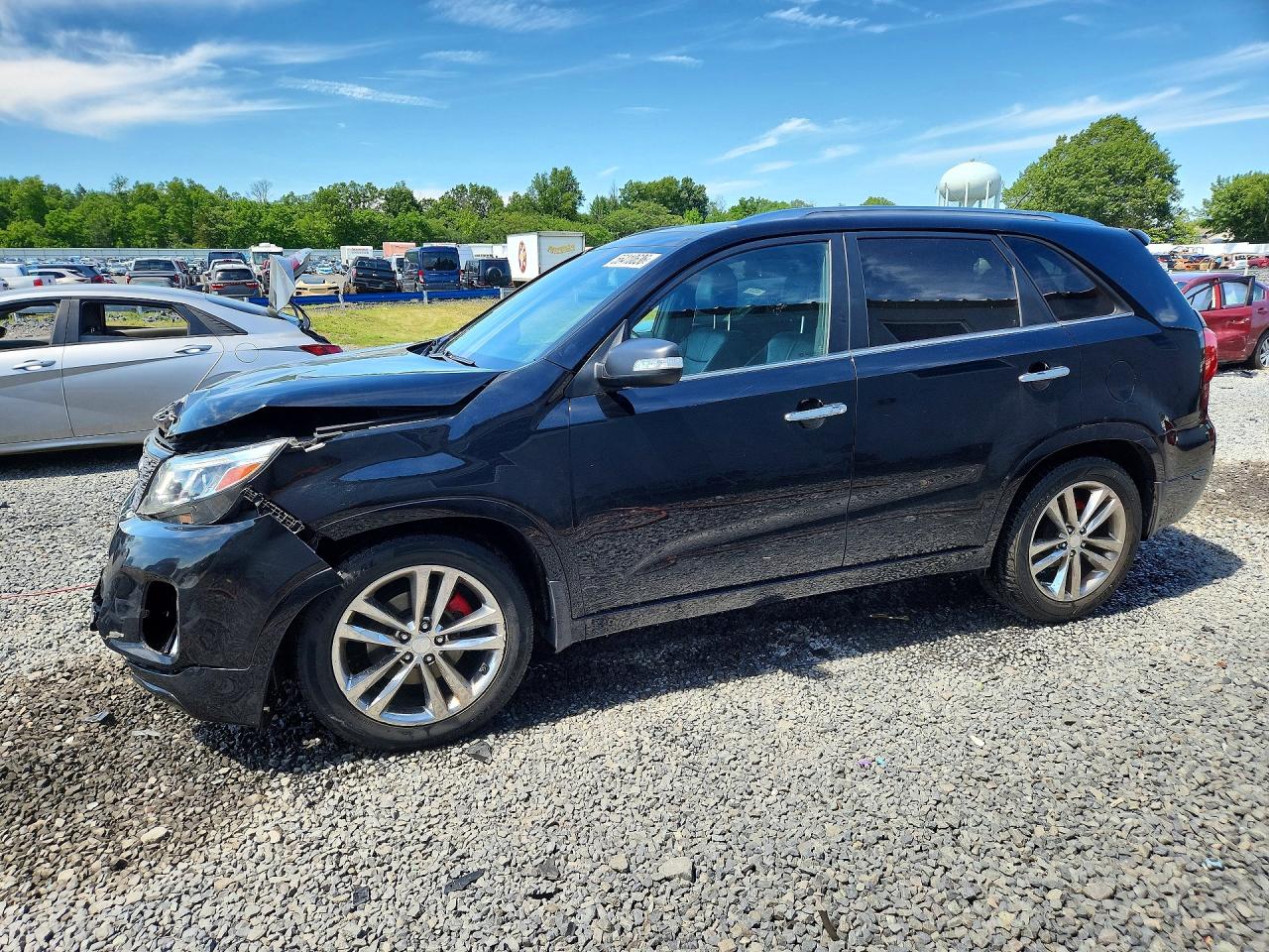 2014 Kia Sorento VIN 5XYKW4A76EG443961 COPART salvage auction — Front End, Sc - Salvage Title, sold $1,900 on 2026-07-10 (photo 1)