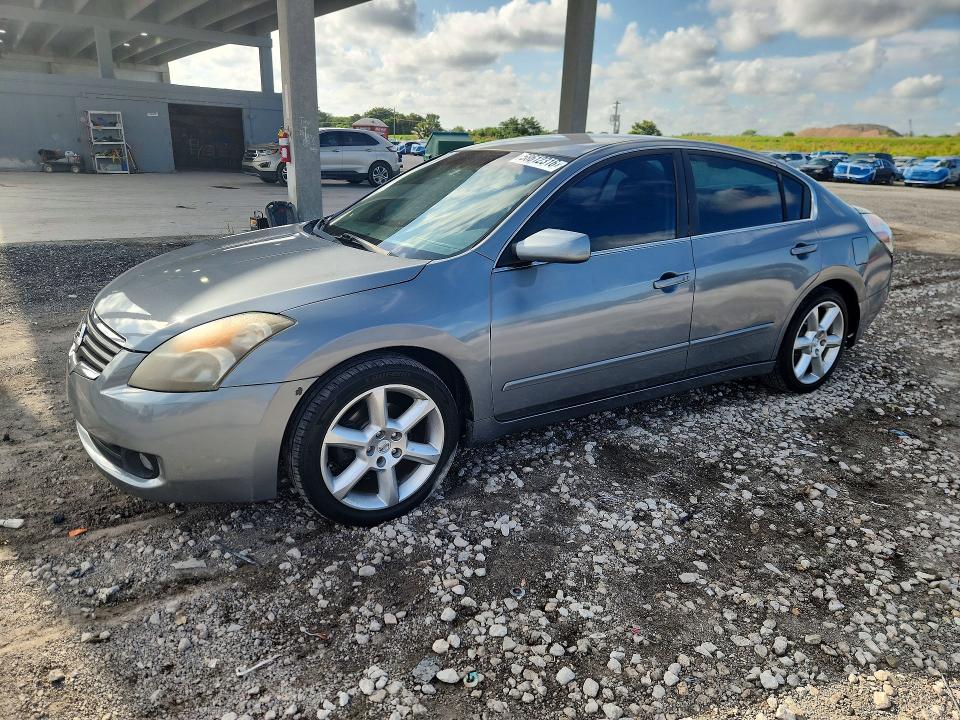 2009 Nissan Altima VIN 1N4AL21E69N413354 COPART salvage auction — REAR END, FL - CERT OF TITLE SLVG REBUILDABLE, sold $450 on 2026-07-30 (photo 1)