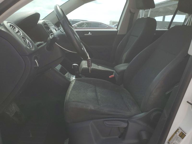 2015 Volkswagen VIN WVGBV7AX5FW509405 COPART salvage auction — FRONT END, Fl - Cert Of Title Slvg Rebuildable, sold $275 on 2026-08-18 (photo 7)