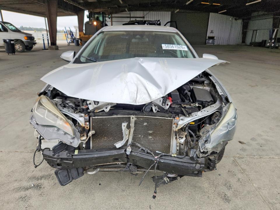 2018 Toyota Corolla VIN 2T1BURHE7JC029617 COPART salvage auction — FRONT END, Ca - Dlr/Dis/Exp Only Salvage Title, sold $2,650 on 2026-07-02 (photo 5)